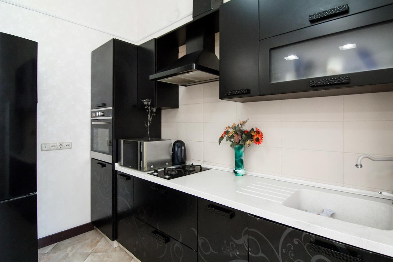 Downtown Prestige Apartment Odessa Exteriör bild